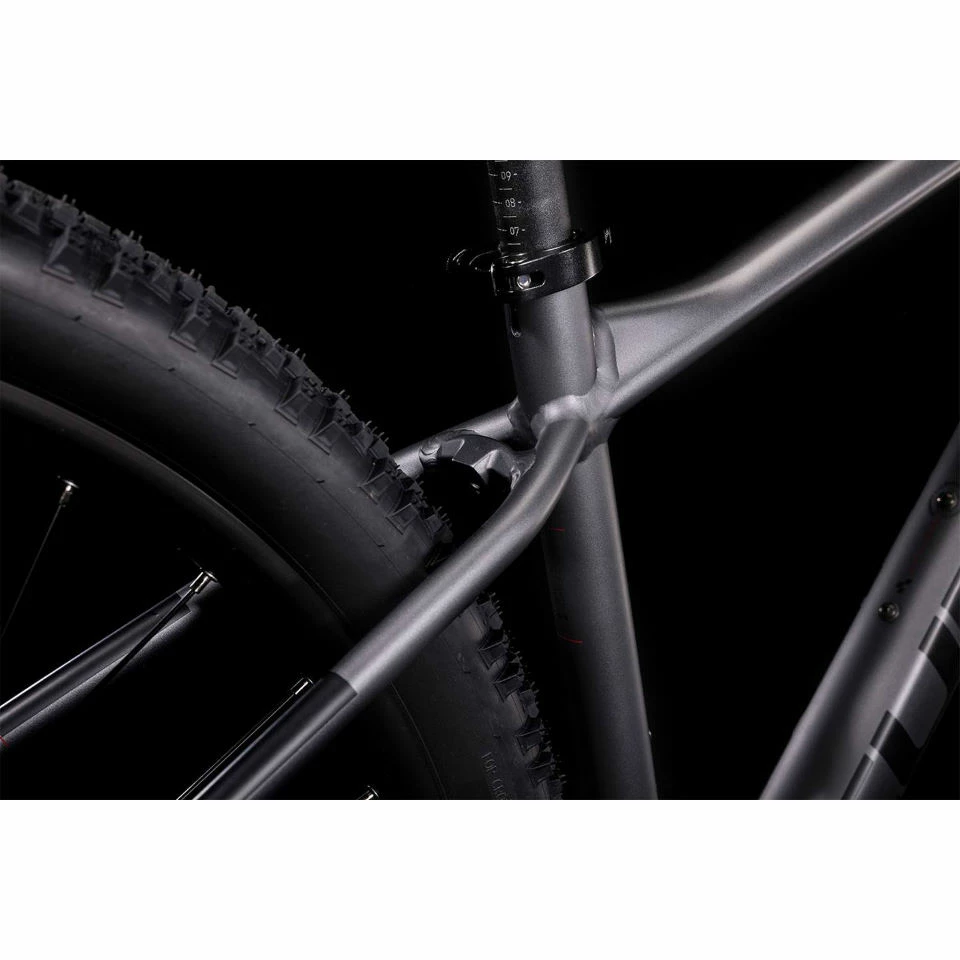 Cube Aim EX Hardtail Bike (2022) 11 Cube Aim EX Hardtail Bike (2022) – Image 9