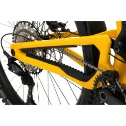 Nukeproof Giga 297 Elite Carbon Bike (SLX) 38 Nukeproof Giga 297 Elite Carbon Bike (SLX) -Vélos enfr Nukeproof Giga 297 Elite Carbon Bike SLX Yellow 17