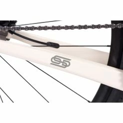 Orro Terra C 105 Di2 RR900 Gravel Bike (2023) 23 Orro Terra C 105 Di2 RR900 Gravel Bike (2023) -Vélos enfr Orro Terra C 105 Di2 RR900 Gravel Bike 2023 Adventure Bikes SD Chalk 2023 ORRTC2717RR9SDC46 8