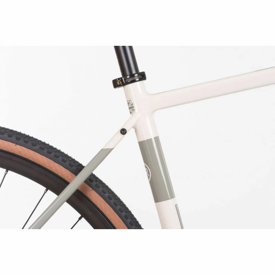 Orro Terra C Sram Apex1 RR9 Gravel Bike (2022) 7 Orro Terra C Sram Apex1 RR9 Gravel Bike (2022) – Image 5