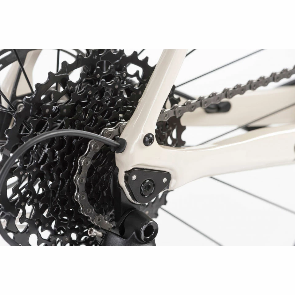 Orro Terra C Sram Apex1 RR9 Gravel Bike (2022) 8 Orro Terra C Sram Apex1 RR9 Gravel Bike (2022) – Image 6