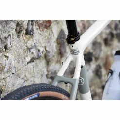 Orro Terra C Sram Apex1 RR9 Gravel Bike (2022) 16 Orro Terra C Sram Apex1 RR9 Gravel Bike (2022) -Vélos enfr Orro Terra C Sram Apex1 RR9 Gravel Bike 2021 chalk 07