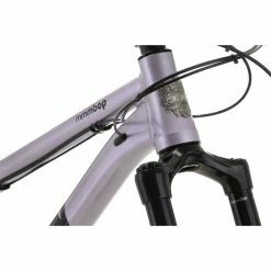 Ragley Mmmbop 1.0 Hardtail Bike - Parma Violet 26 Ragley Mmmbop 1.0 Hardtail Bike - Parma Violet -Vélos enfr Ragley Mmmbop 1 0 Hardtail Bike 2022 08