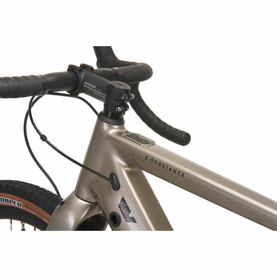 Vélo électrique Vitus E-Substance (gravel, Alliage, Apex, 2022) 17 Vélo électrique Vitus E-Substance (gravel, Alliage, Apex, 2022) – Image 15