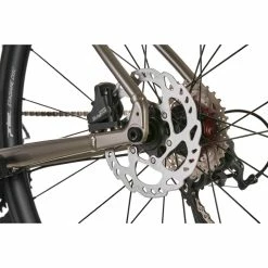 Vélo De Route électrique Vitus E-Substance (alliage, Tiagra, 2022) 37 Vélo De Route électrique Vitus E-Substance (alliage, Tiagra, 2022) -Vélos enfr Vitus E Substance Alloy Road E Bike Tiagra 2022 17