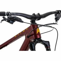 Vitus Escarpe 29 AMP Mountain Bike 31 Vitus Escarpe 29 AMP Mountain Bike -Vélos enfr Vitus Escarpe 29 AMP Mountain Bike 2022 Octane Red 09