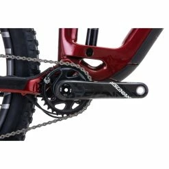 Vitus Escarpe 29 AMP Mountain Bike 40 Vitus Escarpe 29 AMP Mountain Bike -Vélos enfr Vitus Escarpe 29 AMP Mountain Bike 2022 Octane Red 18