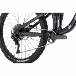 Vitus Mythique 27 VR Mountain Bike 41 Vitus Mythique 27 VR Mountain Bike -Vélos enfr Vitus Mythique 27 VR Mountain Bike 2023 Black 19