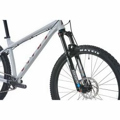 VTT Vitus Nucleus 27 VRS (2022) 31 VTT Vitus Nucleus 27 VRS (2022) -Vélos enfr Vitus Nucleus 27 VRS Mountain Bike 2022 Oryx Grey 11 1