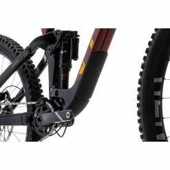 Vitus Sommet 297 AMP Mountain Bike 37 Vitus Sommet 297 AMP Mountain Bike -Vélos enfr Vitus Sommet 297 AMP Mountain Bike 2022 Octane Red Yellow16