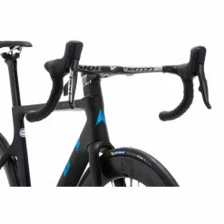 Vélo De Route Vitus ZX-1 EVO CRX ETap AXS (Red, 2022) 27 Vélo De Route Vitus ZX-1 EVO CRX ETap AXS (Red, 2022) -Vélos enfr Vitus20ZX 120EVO20CRX20eTap20AXS20Road20Bike20Red2010