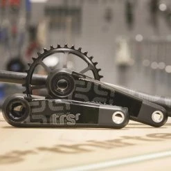E.thirteen TRS Race Carbon Gen4 Crankset -Vélos enfr ethirteen TRS Race Carbon Gen4 Crankset 04
