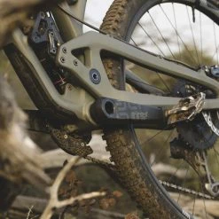 E.thirteen TRS Race Carbon Gen4 Crankset -Vélos enfr ethirteen TRS Race Carbon Gen4 Crankset 05