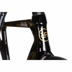 Orro Venturi STC Di2 R400DB Road Bike (2023) 12 Orro Venturi STC Di2 R400DB Road Bike (2023) -Vélos enfr i Ride 5998 web medium