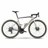 Vélo Route BMC Teammachine SLR01 Four Arctic Silver Prisma Carbon Sram Force AXS 2023 Argent 51 Freinage Disque